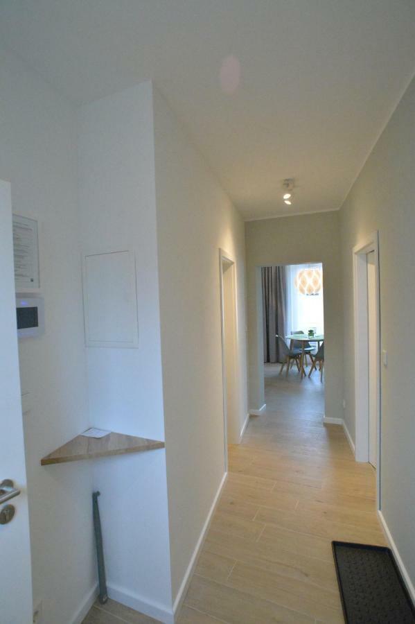 Grey House Apartments โกรสบีเรน ภายนอก รูปภาพ