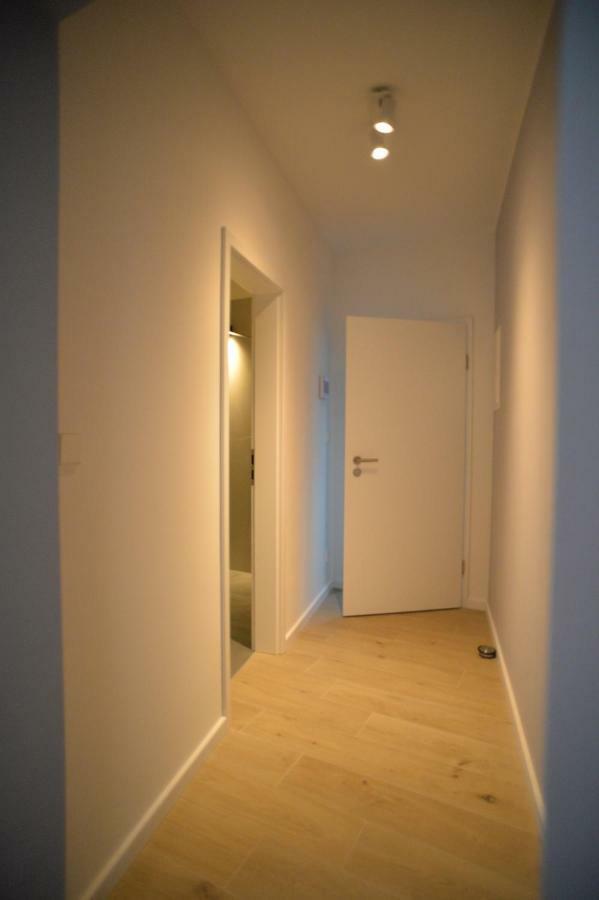 Grey House Apartments โกรสบีเรน ภายนอก รูปภาพ